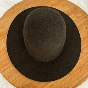$445 Etudes Studio Olive Green Felted Wool Sesam Hat - 58 /Large